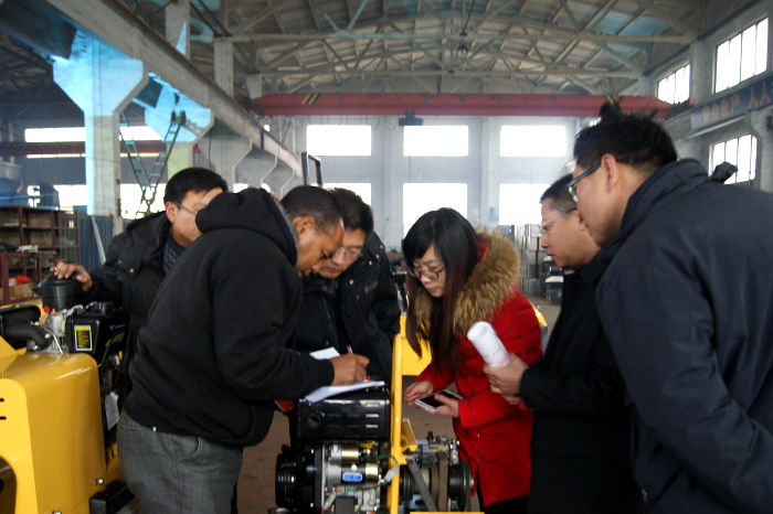 馬達(dá)加斯加客戶訪問沃爾華集團(tuán) 馬達(dá)加斯加客戶訪問沃爾華集團(tuán)