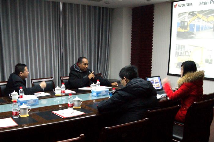 馬達(dá)加斯加客戶訪問沃爾華集團(tuán) 馬達(dá)加斯加客戶訪問沃爾華集團(tuán)