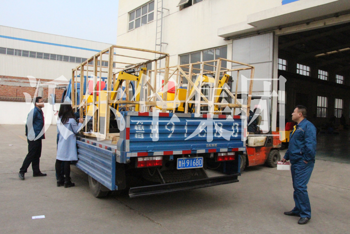 游樂挖掘機 游樂挖掘機